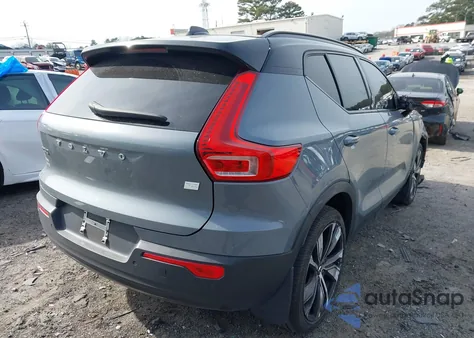 2022 Volvo Xc40 Recharge Pure Electric P8 Twin Plus from USA, damaged, VIN YV4ED3UR5N2652481